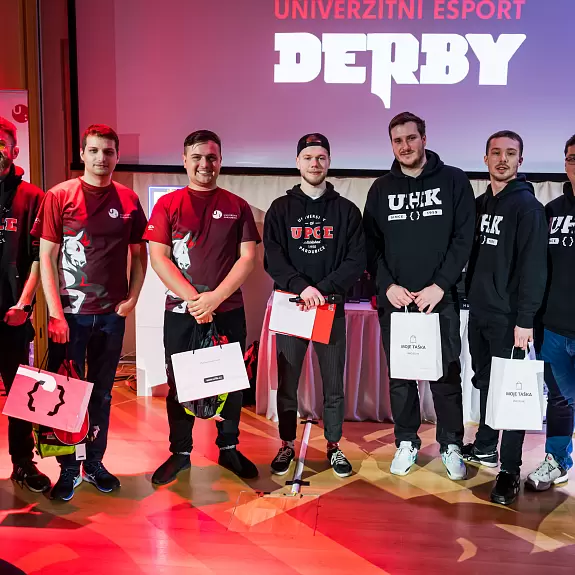 Derby_UPCE-UHK-063