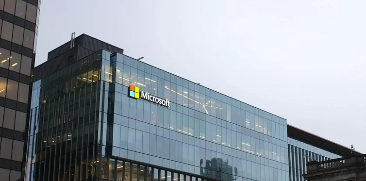 Microsoft propouští tisíce zaměstnanců, herní divize čelí nejistotě